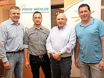 Die in ihren Ämtern bestätigte Führungsmannschaft mit Erich Biermann, Michael Ghinda, Thomas Külle und Alexander Fuchs Foto: Sänger