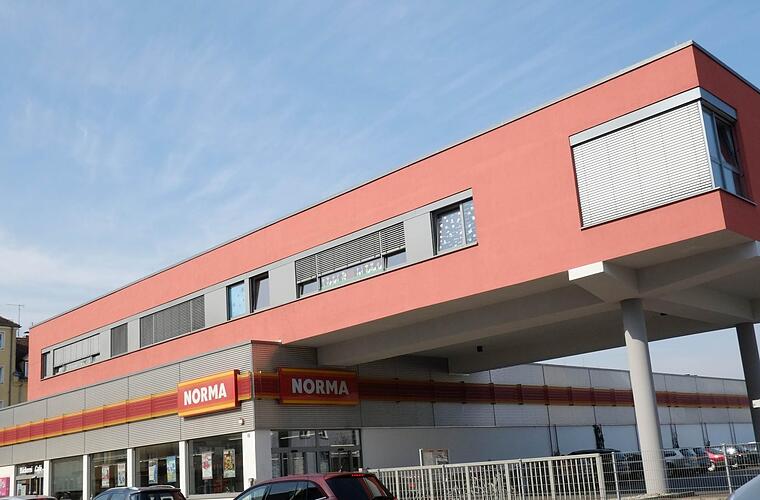 Moderne Flächennutzung: Supermärkte nehmen Kinderkrippen und Wohnungen huckepack