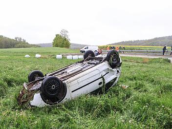 Zu einem Unfall ist es am Samstag, 4. Mai 2019, bei Rauhenebrach (Landkreis Ha&szlig;berge/Unterfranken) gekommen. Foto: News5/Merzbach