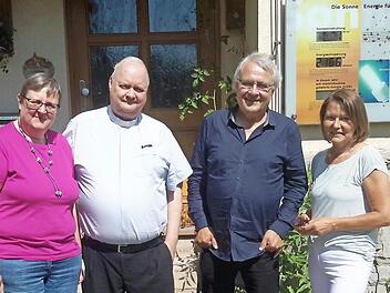 Als Kurseelsorger engagiert sich Peter Michael Fischer (2. von links) für einige Wochen bei der evangelischen Kirchengemeinde Bad Brückenau.