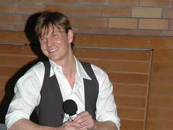 Die SG Rothenkirchen und der ganze Ort dürfen sich auf ein Wiedersehen mit Uli Scherbel freuen.  Foto: Hofmann