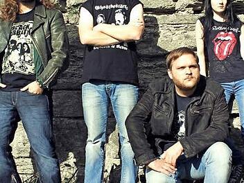 Die Musiker der Band "Gozer" verstehen sich als "Dirty Blues Rocker" und spielen "laut und dreckig". Foto: Gozer