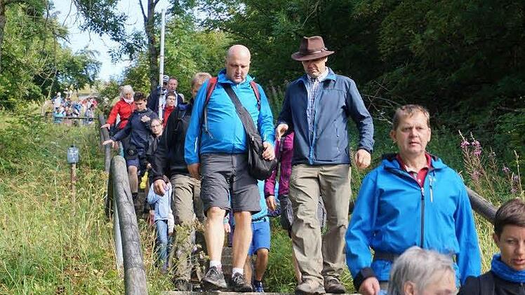 Impressionen von der Kreuzbergwallfahrt. Foto: Marion Eckert