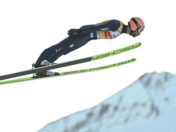 Pius Paschke im Dezember 2024 im Oberstdorf: Bei der letzten Vierschanzentournee war er der beste Deutsche, am Ende landete Paschke auf Platz sechs in der Gesamtwertung.