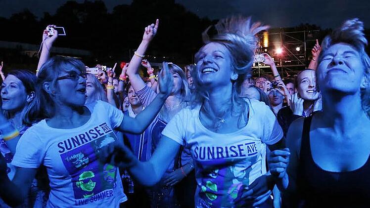 Bei "Fairytale gone bad" und "I don't dance" haben die Konzertbesucher ausgelassen getanzt.