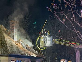 Wohnhaus in Flammen