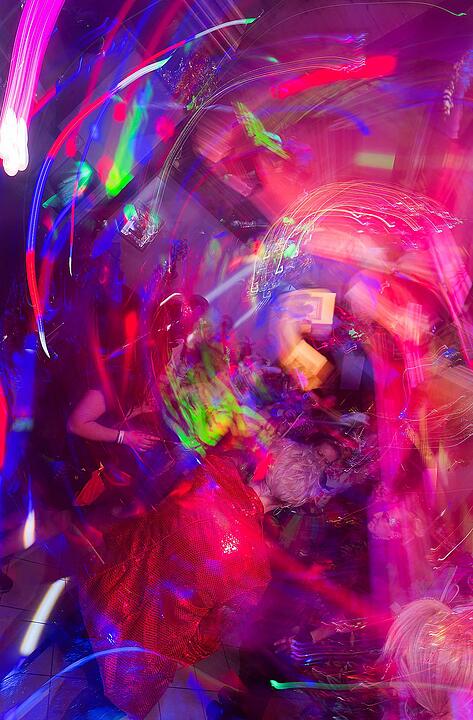 Drei Männerballetts, Musik von DJ Asti und vieles mehr gab es beim Weiberfasching!