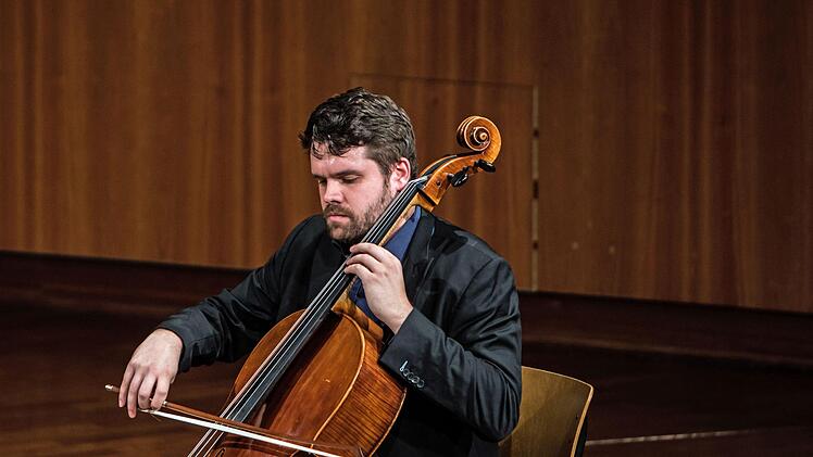 Wie das Aris Quartett das Publikum im Coburger Kongresshaus mit  Werken von Beethoven und Bartók nachhaltig beeindruckte.