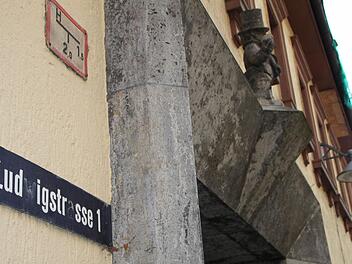 Das ehemalige Hotel "Zur Post" in der Ludwigstraße ist eines der Sorgenkinder der Bad Brückenauer Innenstadt. Foto: Ulrike Müller