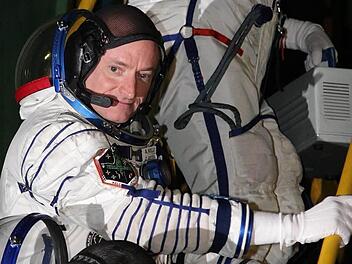US-Astronaut Scott Kelly kam im All gut mit seinem russischen Kollegen zurecht. Foto: Maxim Shipenkov, dpa