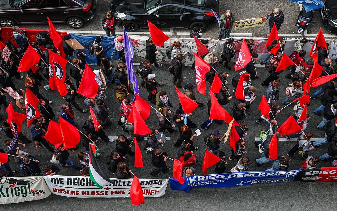 Demonstration von Friedensinitiativen - Stuttgart