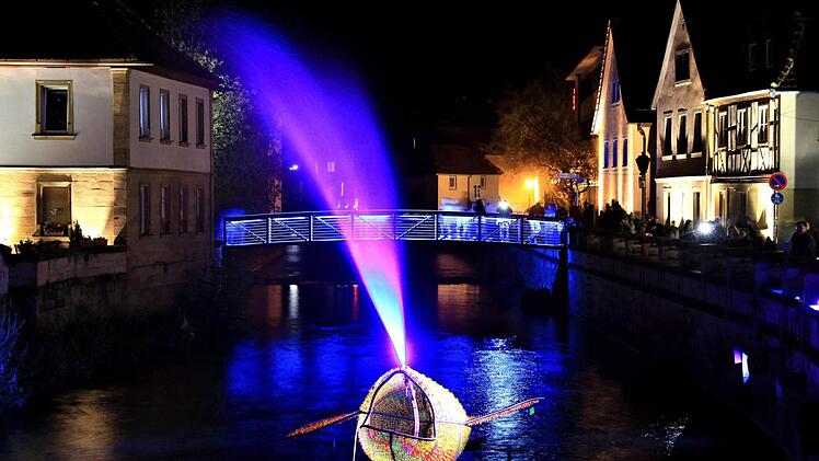 Am Freitagabend (29.04.2016) fand zum 11. Mal 'Kronach leuchtet' statt.Foto: NEWS5 / Merzbach