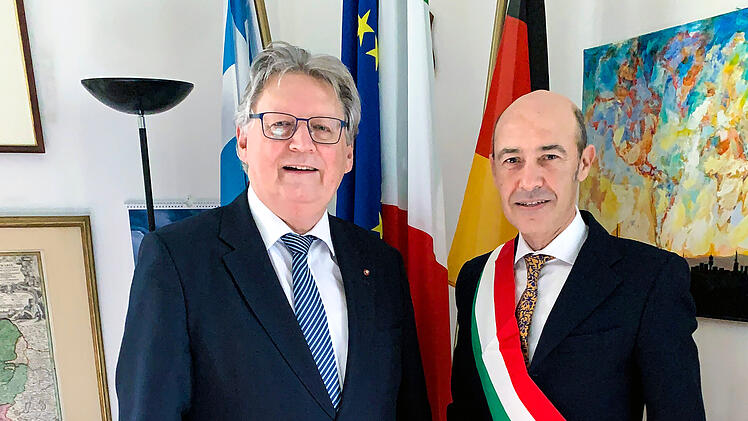 Erlangen: Einsatz für Italien während der COVID-19-Pandemie - Erlanger Professor erhält "Stern von Italien“