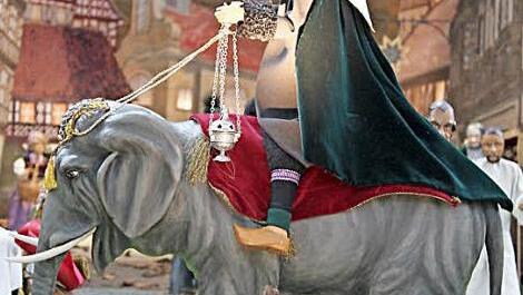 Immer wieder einen vertiefenden Blick wert: die Detailtreue und Kunstfertigkeiten manch heimischer Krippen