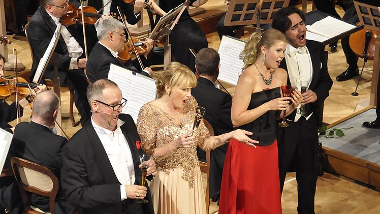 Kissinger Operettenzauber   Foto: Peter Klopf