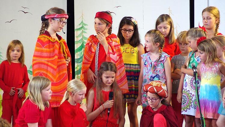 Göritzer Chorkids spielen das Musical Rotasia. Foto: Klaus Werner