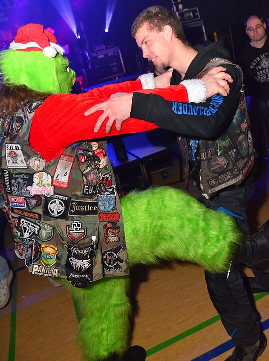 Mit ALLSTAR live auf der B&uuml;hne und Ph&auml;t J&auml;nnys H&ouml;use als Vorband!