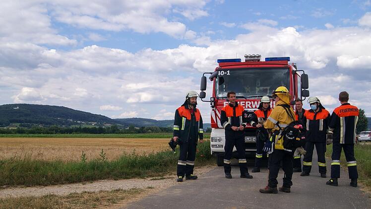 Teambesprechung vor dem Einsatz.
