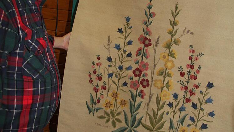 Ludwig Beck hat sich von seiner ganzen Verwandtschaft wertvolle Gobelins zusammengeliehen und zeigte die kunstvollen und vor allem sehr wertvollen Teppiche in Grafengehaig. Die Muster wurden von Künstlern entworfen und dann in die Teppiche gewebt, staunten die zahlreichen Schaulustigen