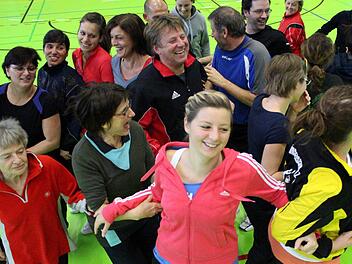 Kinder stark machen und ihnen zu jeder Zeit Rückendeckung geben, ist das Ziel der Übungsleiter im Bayerischen Landessportverband, von denen sich mehrere in Münsterschwarzach trafen.  Foto: Pfannes
