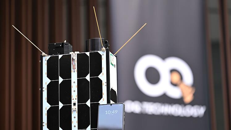 Satellitenmodell von OQ Technology