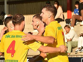 Erster DJK-Saisonsieg beim FCL: Nüßlein hat's geahnt