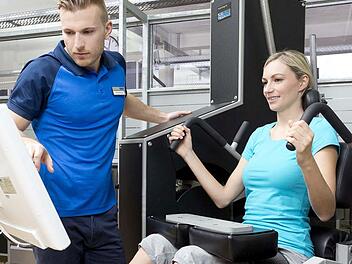 Kieser Training gegen Rückenschmerzen für einen starken Rücken