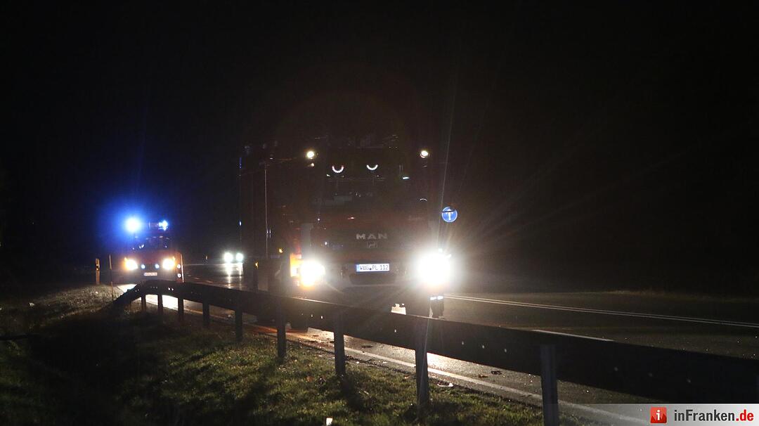 Auto überschlägt sich bei Ellingen