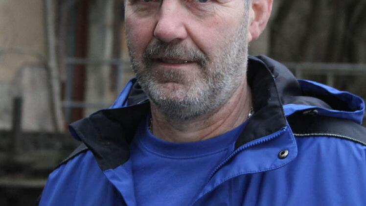 "In den ersten beiden Tagen passiert nichts. Deshalb trauen sich die Ratten auch in die Box", erkärt Fred Hennemann von der Stadt.