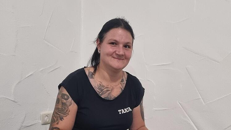Tanja Winkler in ihrer R&auml;uberh&ouml;hleSandra Kupfer