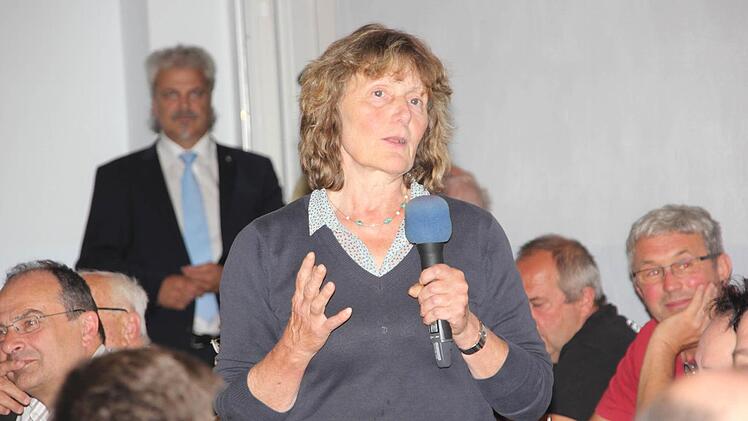 Kritik am Bundesverkehrswegeplan äußerte Elisabeth Hoffmann vom Bund Naturschutz (BN).