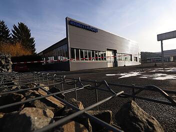 Früher Autohaus, künftig Unterkunft für den Arbeiter-Samariter-Bund: Das Gelände der Firma Eisenträger in der Siechenangerstraße in Kronach. Foto: Marian Hamacher