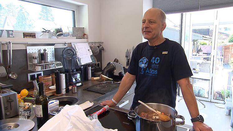 Andi freut sich wahnsinnig, beim Spendenmarathon-"Dinner" teilnehmen zu dürfen.