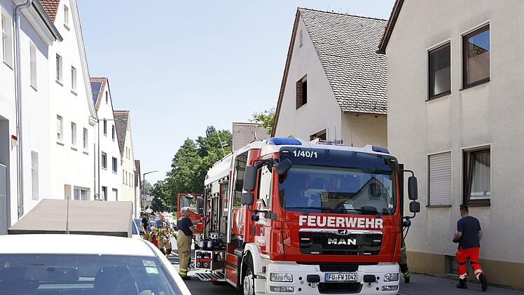 Feuer in F&uuml;rther Autowerkstatt