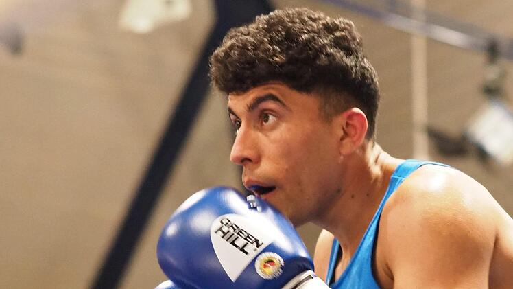 Konzentration ist alles im Kampf. Mohammad Shadab  wei&szlig; worauf zu achten ist. Foto: J&uuml;rgen Schmitt