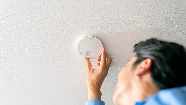 Rauchmelder l&ouml;st st&auml;ndig aus: Einfache Fehler sorgen f&uuml;r Fehlalarm