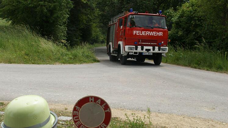 Timo, der inoffizielle Einweiser für den Gemeindefeuerwehrtag in Oberaurach...  Foto: Sabine Weinbeer