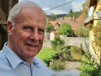 Walter Hein liebt seine Inselidylle.  Foto: Werner Vogel