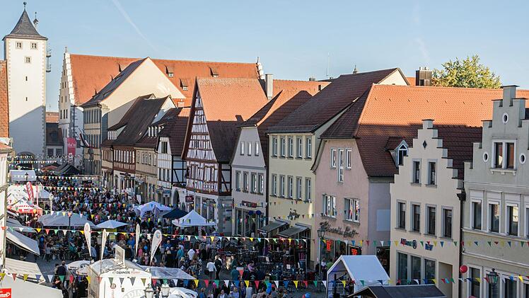 Viele Tausend Besucher zählte das 41. Haßfurter Straßenfest.
