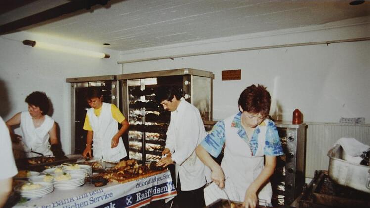 An der von OB Ritter von Traitteur 1989 besiegelten Städtepartnerschaft mit Rovereto übernahm Franz Schwank die Verköstigung. Foto: privat