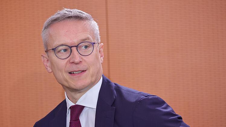 Karsten Wildberger steht unter Druck: Der Digitalminister muss Deutschlands Verwaltung effektiver machen.