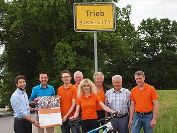 Das Organisationsteam mit Bürgermeister, Sportreferent und Citymanager Foto: Alfred Thieret