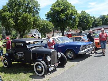 Faszinierende Karossen und beeindruckende Ausstattungen werden die Besucher des Oldtimer-Treffens wieder in ihren Bann ziehen. K.- H. Hofmann