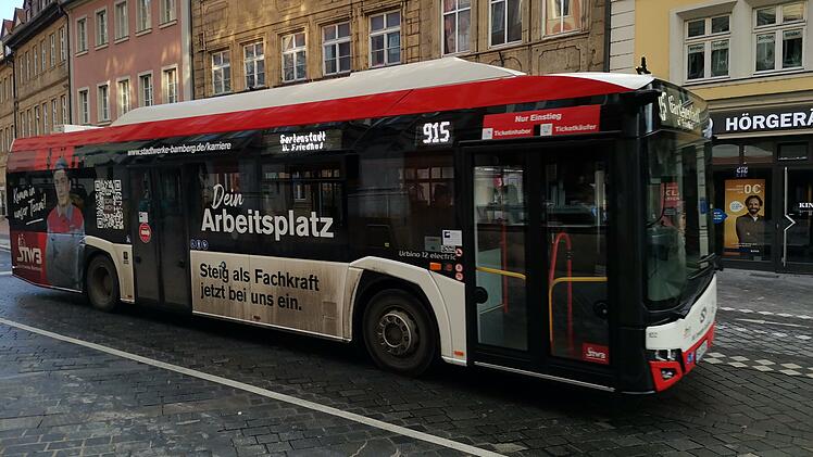 Bus, Stadtbus. Linienbus in Bamberg, Lange Stra&szlig;e