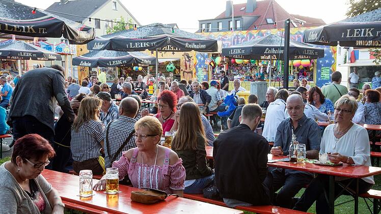 Kirchweihstimmung auf dem Anger. Foto: Klaus Gagel
