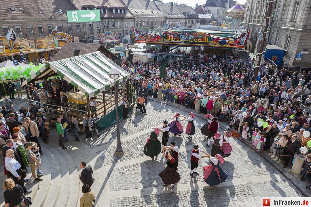 Fürther Michaeliskirchweih eröffnet