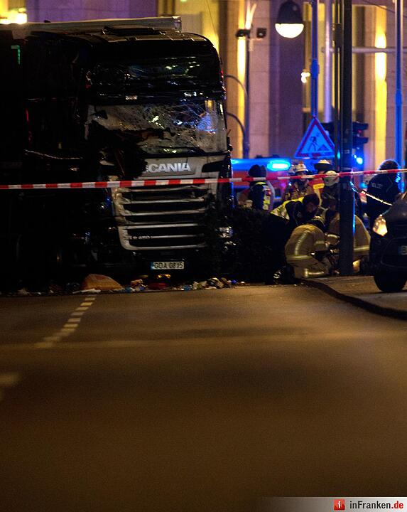 Möglicher Anschlag mit Lastwagen auf Weihnachtsmarkt