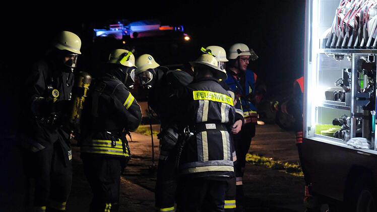 Großübung der Feuerwehren des Landkreises Bad Kissingen in Wildflecken.  Foto: Gerd Schaar