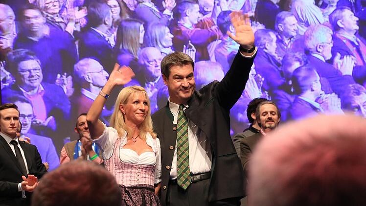 Beim Politischen Aschermittwoch 2018 in Passau.  Josef Hofbauer