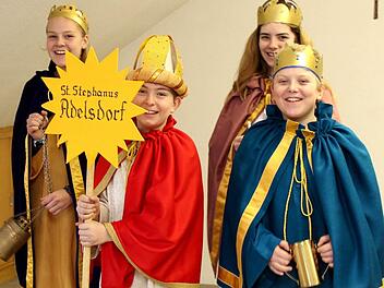 Anna-Lena, Fabian, Tina und Julius (v. l.) kann man jetzt schon die Freude auf ihren Empfang bei Bundeskanzlerin Angela Merkel ansehen. Foto: Johanna Blum